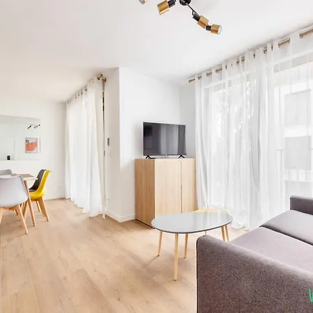Modern With Balcony -6p-proche Paris *